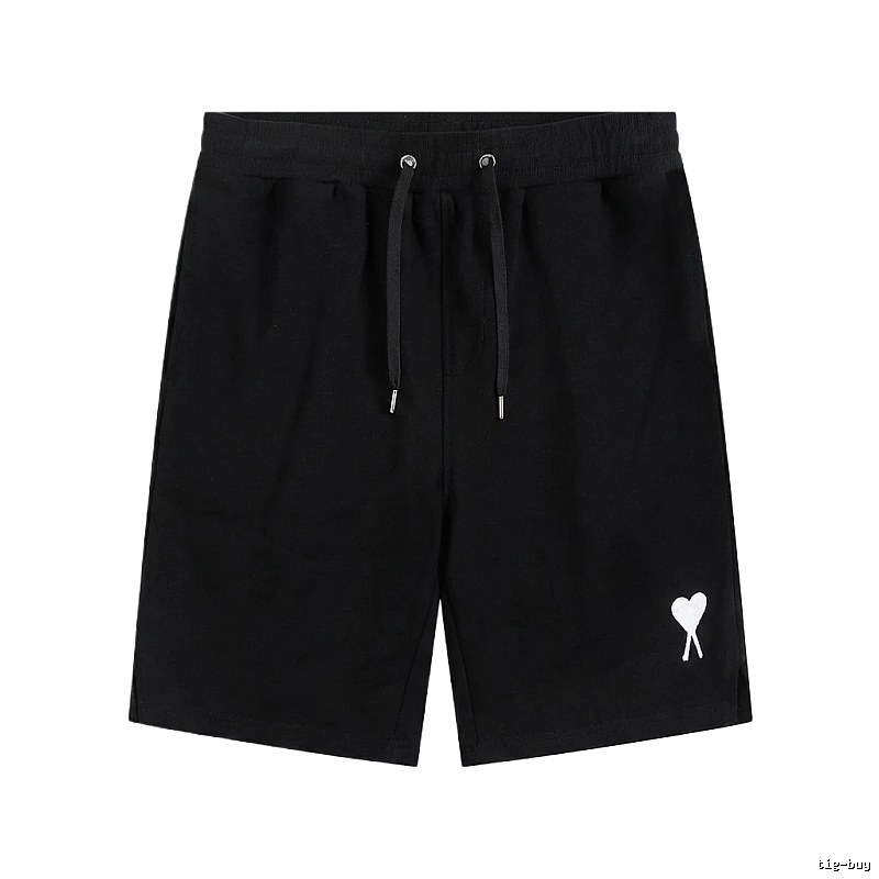 AMI Love Leisure Style Shorts