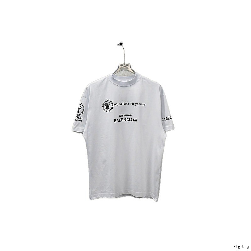 Balenciaga minimalist style white T-shirt