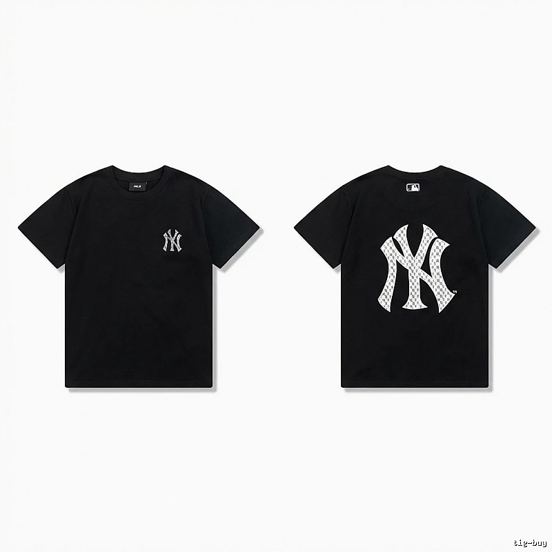 Classic black T-shirt of MLB