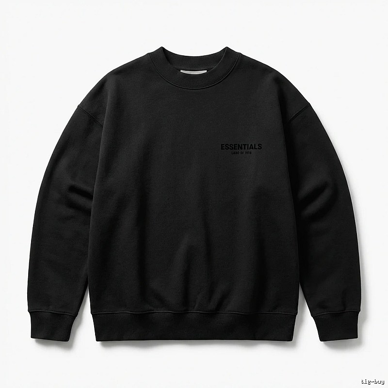 ESSENTIALS minimalist style black sweatshirt