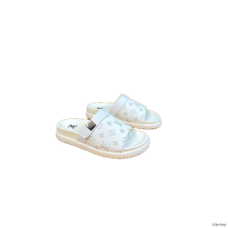 Louis Vuitton Classic Monogram Casual White Slippers