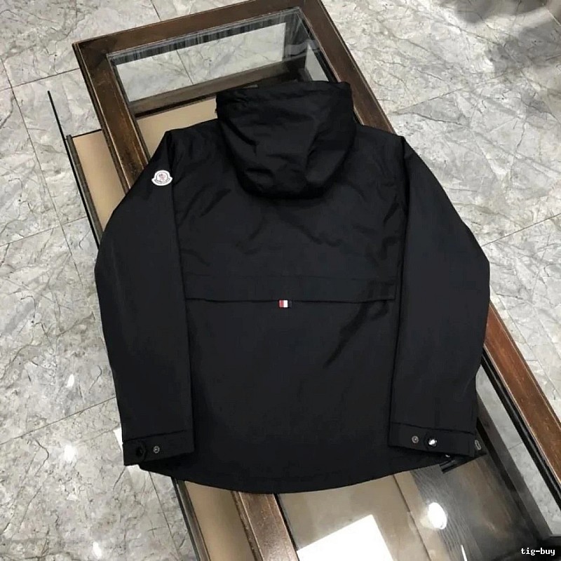 Moncler Casual Hooded jacket Light Gray Hooded for Streetwear Looks