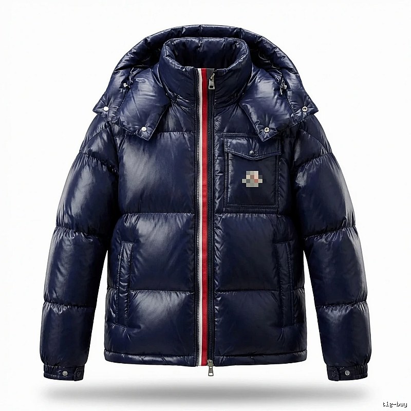 Moncler's classic style fashionable dark blue down jacket