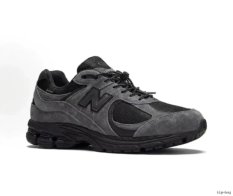 New Balance 2002R Retro Style Grey and Black Shoes