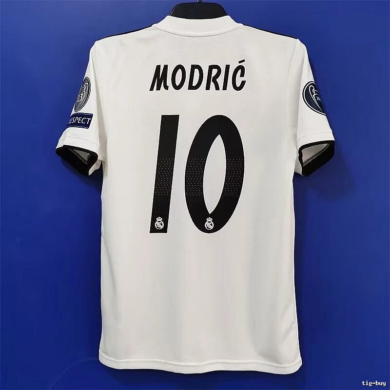 Portugal Relaxed Ronaldo #17 soccer jersey Red Portugal Football with Designer-Inspired Detail