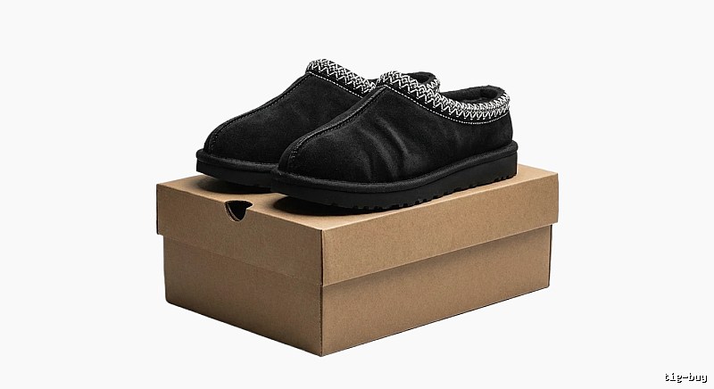 UGG Chain Fashion Style Black Shoes