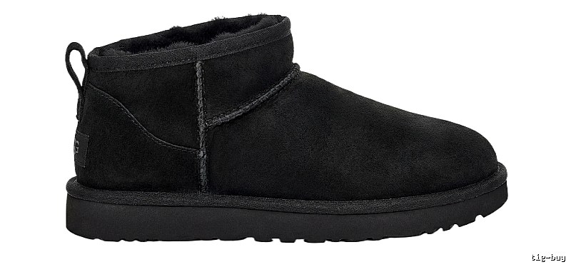 UGG Classic Black Short Boots